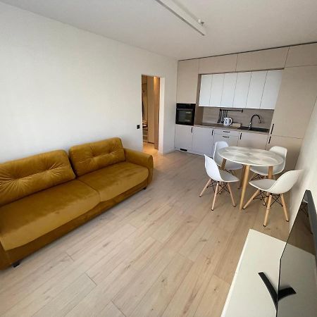 Mb Livinga Apartamentai Taikos G Mažeikiai Εξωτερικό φωτογραφία