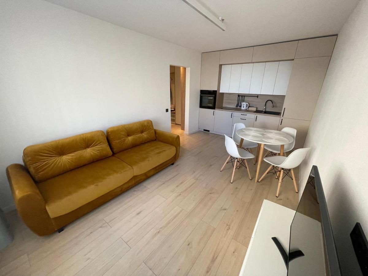 Mb Livinga Apartamentai Taikos G Mažeikiai Εξωτερικό φωτογραφία